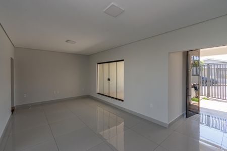 Casa para alugar com 145m², 3 quartos e 2 vagas Casa para alugar com 145m², 3 quartos e 2 vagasSala de Estar/Jantar