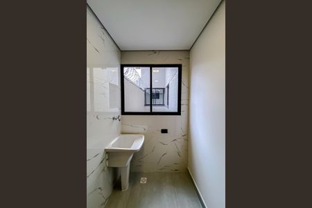 Apartamento para alugar com 30m², 2 quartos e sem vaga Apartamento para alugar com 30m², 2 quartos e sem vagaCozinha e Área de Serviço