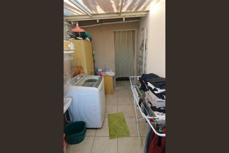 Casa à venda com 182m², 4 quartos e 4 vagasÁrea de Serviço