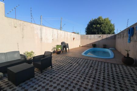 Casa à venda com 182m², 4 quartos e 4 vagasQuintal