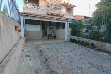 Casa à venda com 182m², 4 quartos e 4 vagasGaragem