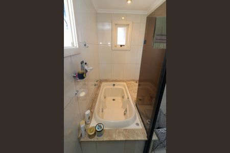 Casa à venda com 182m², 4 quartos e 4 vagasBanheiro da Suíte 1