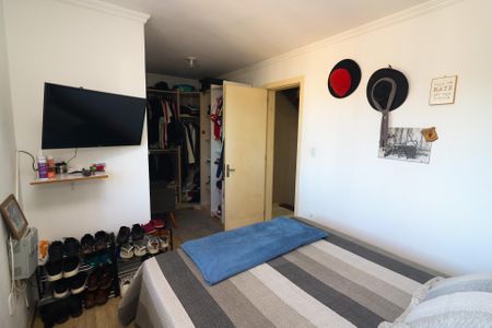 Casa à venda com 182m², 4 quartos e 4 vagasSuíte 2