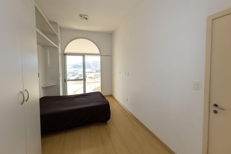 Casa de condomínio para alugar com 247m², 3 quartos e 2 vagas Casa de condomínio para alugar com 247m², 3 quartos e 2 vagasSuíte 1