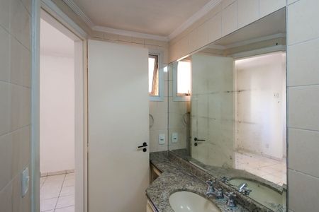 Apartamento à venda com 72m², 3 quartos e 1 vagaBanheiro da Suíte
