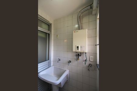 Apartamento à venda com 72m², 3 quartos e 1 vagaÁrea de Serviço