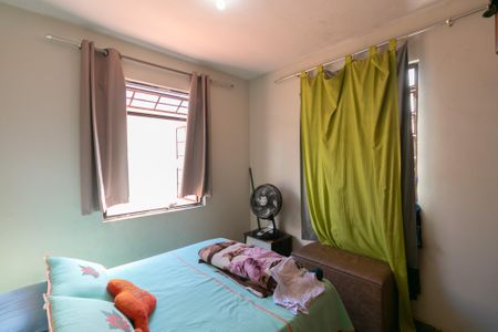 Casa à venda com 89m², 3 quartos e 1 vaga