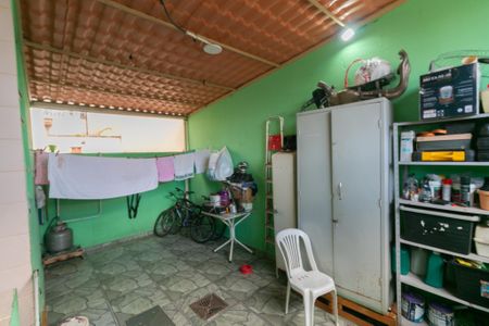 Casa à venda com 89m², 3 quartos e 1 vaga