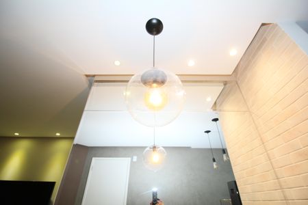 Sala de Jantar - Lustre de apartamento à venda com 2 quartos, 51m² em Jardim Monte Alegre, Taboão da Serra