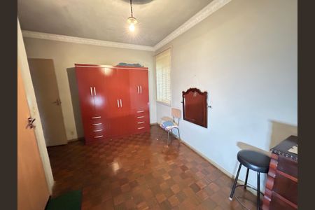 Casa à venda com 121m², 4 quartos e 3 vagasSuíte