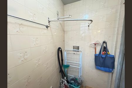 Casa à venda com 121m², 4 quartos e 3 vagasBanheiro da Suíte