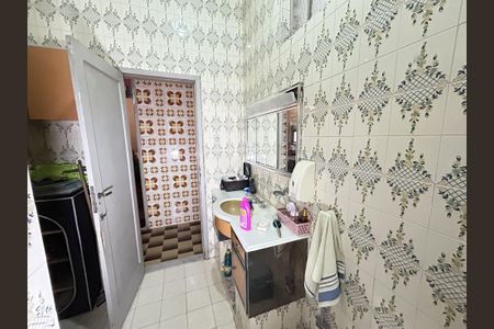 Casa à venda com 121m², 4 quartos e 3 vagasBanheiro