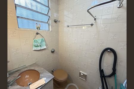 Casa à venda com 121m², 4 quartos e 3 vagasBanheiro da Suíte