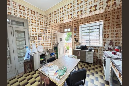 Casa à venda com 121m², 4 quartos e 3 vagasCozinha