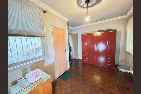 Casa à venda com 121m², 4 quartos e 3 vagasSuíte