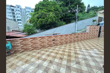 Casa à venda com 121m², 4 quartos e 3 vagasQuintal