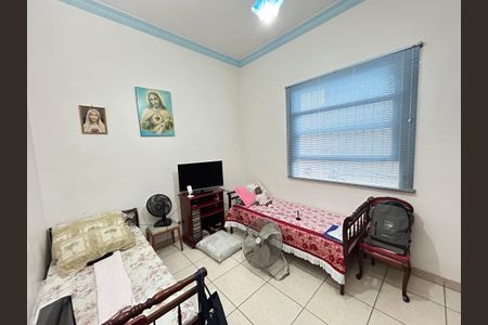 Casa à venda com 121m², 4 quartos e 3 vagasQuarto 2