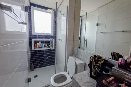 Apartamento à venda com 48m², 2 quartos e 2 vagasBanheiro da Suíte 2