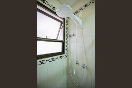 Casa para alugar com 35m², 2 quartos e 2 vagasChuveiro da Suíte