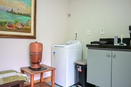 Casa para alugar com 35m², 2 quartos e 2 vagasÁrea de Serviço 