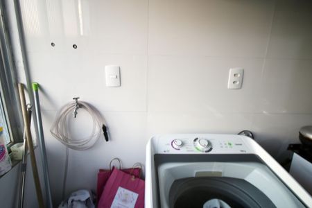 Apartamento à venda com 45m², 2 quartos e 1 vagaÁrea de Serviço