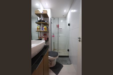Apartamento à venda com 44m², 2 quartos e 1 vaga Apartamento à venda com 44m², 2 quartos e 1 vagaBanheiro