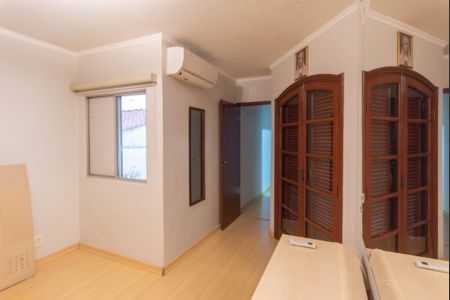 Casa de condomínio à venda com 135m², 3 quartos e 2 vagas Casa de condomínio à venda com 135m², 3 quartos e 2 vagasSuíte