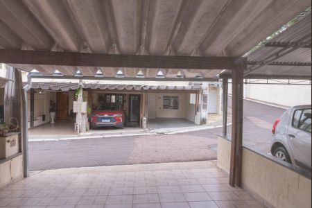 Casa de condomínio à venda com 135m², 3 quartos e 2 vagas Casa de condomínio à venda com 135m², 3 quartos e 2 vagasVista da Sala