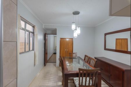 Casa de condomínio à venda com 135m², 3 quartos e 2 vagas Casa de condomínio à venda com 135m², 3 quartos e 2 vagasCopa