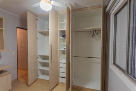 Casa de condomínio à venda com 135m², 3 quartos e 2 vagas Casa de condomínio à venda com 135m², 3 quartos e 2 vagasQuarto 1