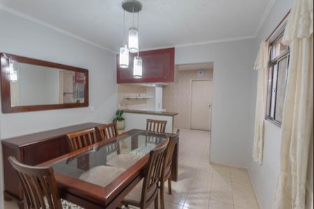 Casa de condomínio à venda com 135m², 3 quartos e 2 vagas Casa de condomínio à venda com 135m², 3 quartos e 2 vagasCopa