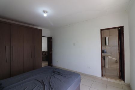 Casa à venda com 300m², 5 quartos e 2 vagasQuarto 1 - Suíte Casa 2