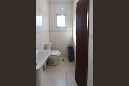 Casa à venda com 300m², 5 quartos e 2 vagasQuarto 1 - Suíte Banheiro Casa 2