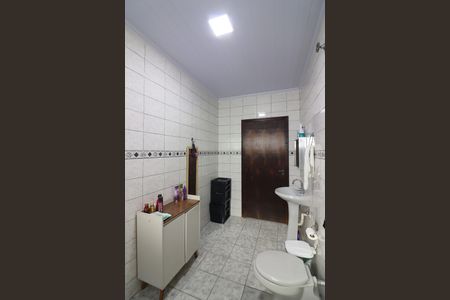 Casa à venda com 300m², 5 quartos e 2 vagasBanheiro Social 2