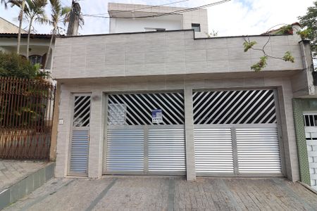 Casa à venda com 300m², 5 quartos e 2 vagasFachada 