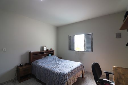 Casa à venda com 300m², 5 quartos e 2 vagasQuarto 1