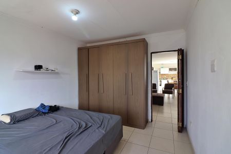 Casa à venda com 300m², 5 quartos e 2 vagasQuarto 1 - Suíte Casa 2
