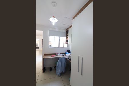 Casa à venda com 300m², 5 quartos e 2 vagasQuarto 2