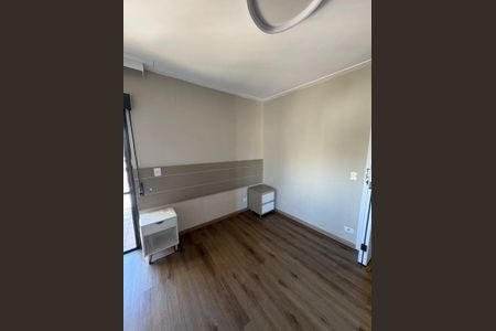 Apartamento à venda com 76m², 2 quartos e 1 vagaQuarto