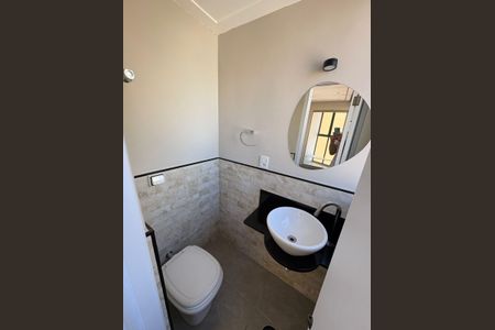Apartamento à venda com 76m², 2 quartos e 1 vagaBanheiro 2