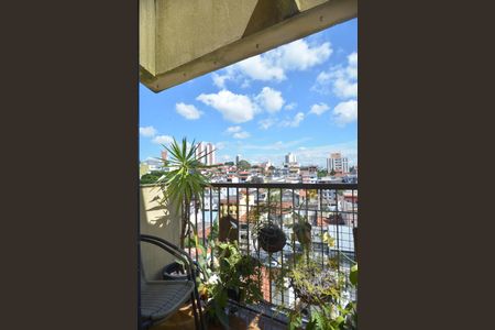 Apartamento à venda com 76m², 2 quartos e 1 vagaSacada da Suíte