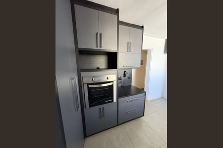 Apartamento à venda com 76m², 2 quartos e 1 vagaCozinha