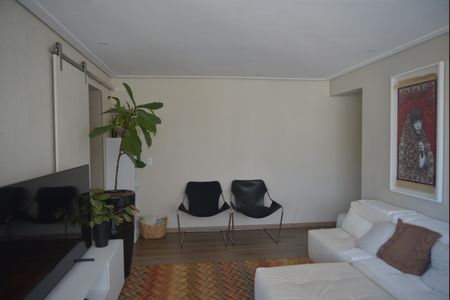 Apartamento à venda com 76m², 2 quartos e 1 vagaSala