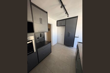 Apartamento à venda com 76m², 2 quartos e 1 vagaCozinha