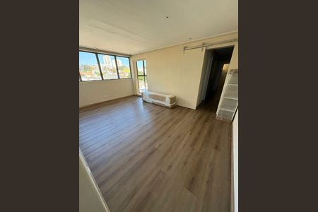 Apartamento à venda com 76m², 2 quartos e 1 vagaSala