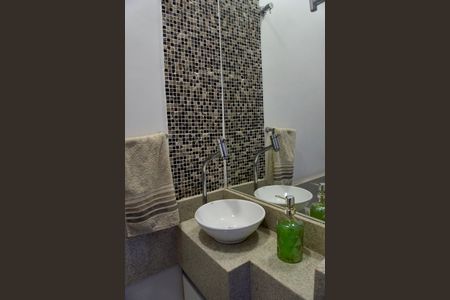 Apartamento à venda com 75m², 2 quartos e 1 vagaSala - Lavabo