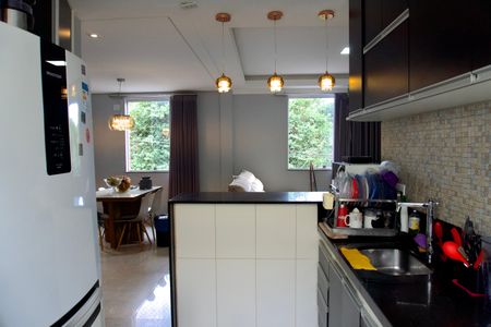 Apartamento à venda com 75m², 2 quartos e 1 vagaCozinha