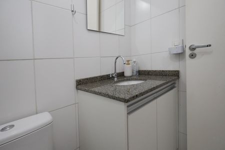 Apartamento à venda com 55m², 2 quartos e 1 vagaBanheiro 2
