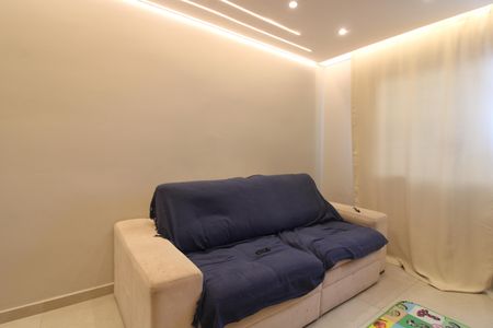 Casa à venda com 2 quartos, 98m² em Jardim Fernandes, São Paulo