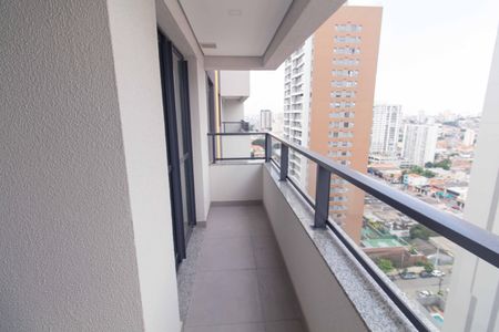Apartamento para alugar com 68m², 1 quarto e 1 vagaVaranda